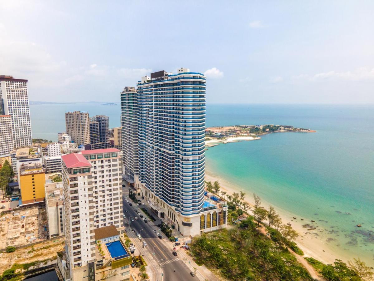 Howard Johnson Plaza By Wyndham Blue Bay סיהאנוקוויל מראה חיצוני תמונה